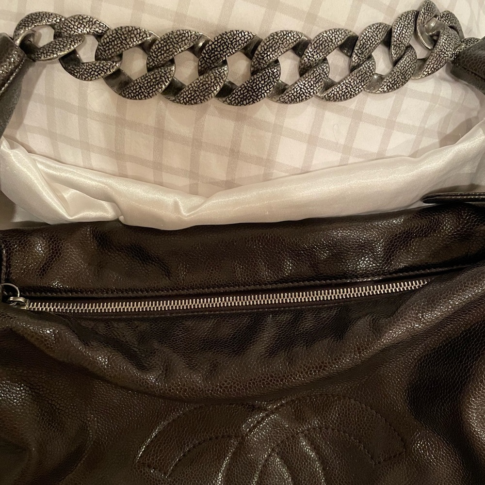 Chanel ❌SOLD❌Caviar Leather 31 Hobo - Picture 4 of 11